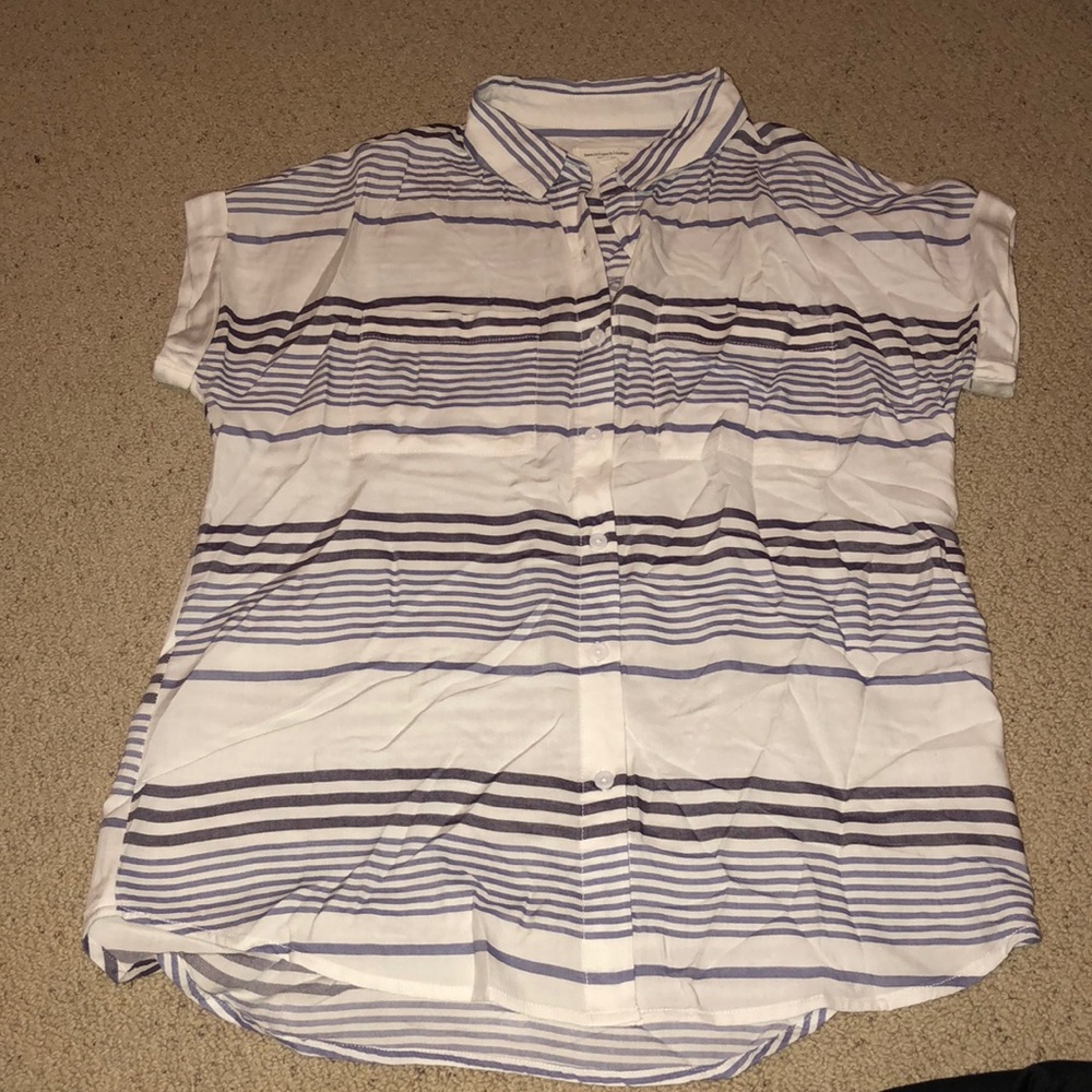 Short sleeve flannel.